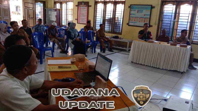 Wujud Sinergi TNI dan Desa, Babinsa Kawal Penyusunan RKP-Des Rhee Beru