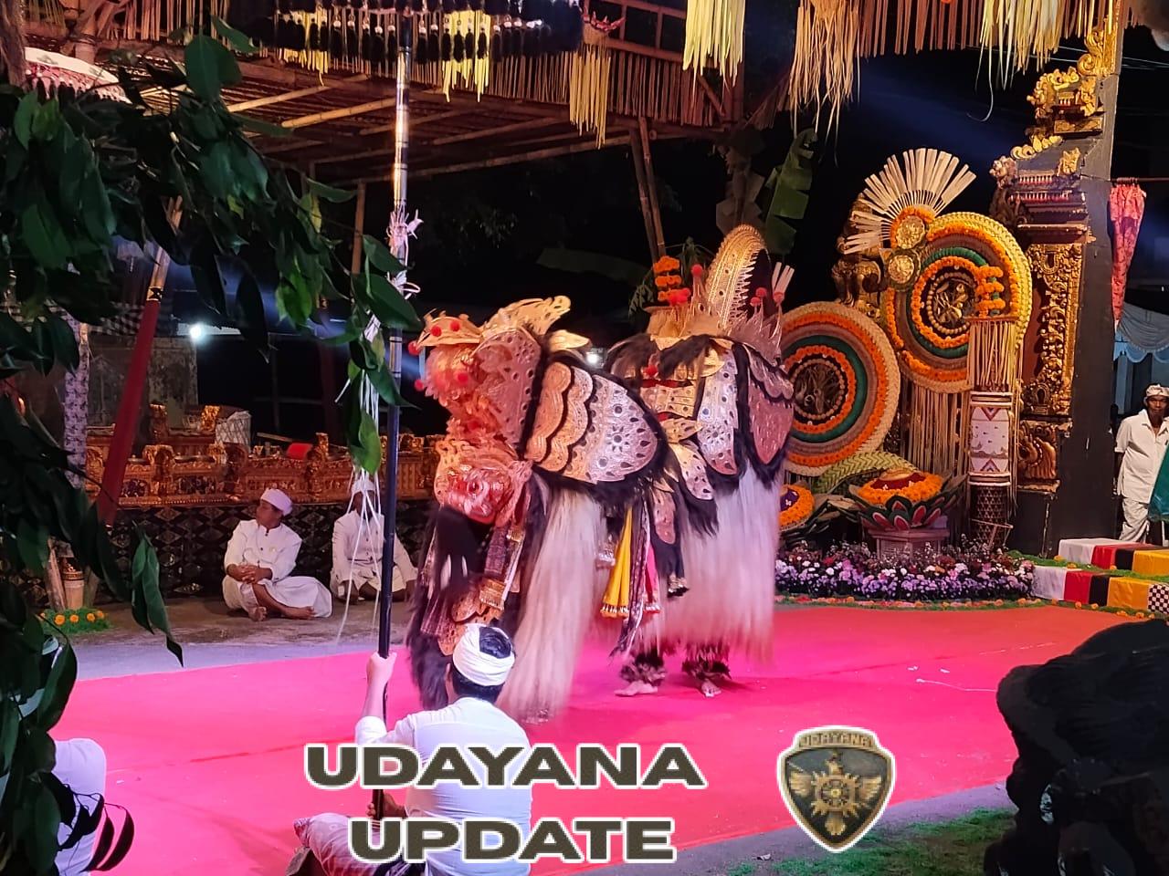 TNI Polri Dan Pecalang Kawal Calonarang Di Gerakan