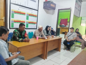 ‎Sinergi Babinsa dan Pemdes Aimual, Perkuat Program Ketahanan Pangan Nasional