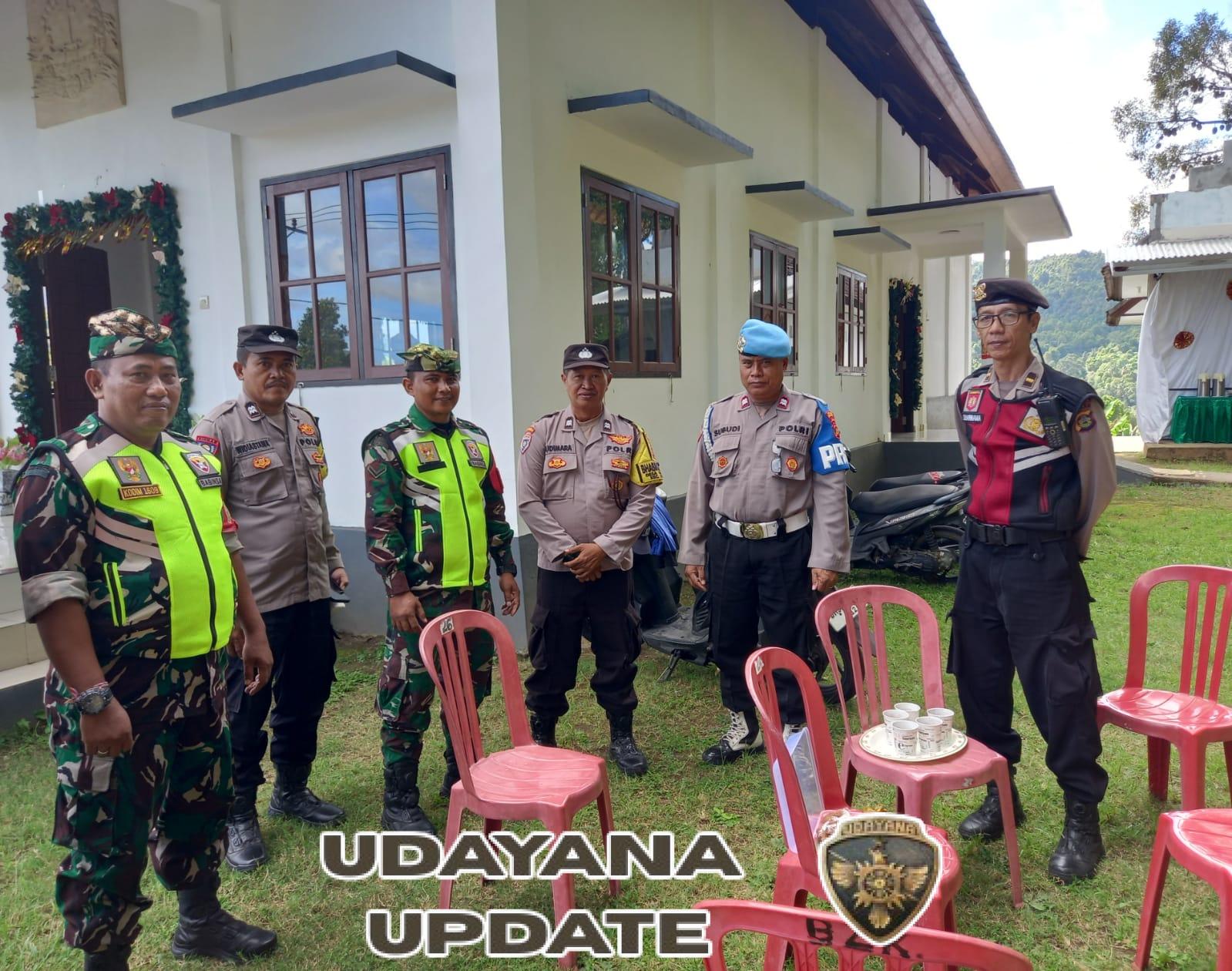 Pastikan Ibadah Natal Kondusif, Babinsa dan Bhabinkamtibmas Desa Kedis Amankan GKPB Jemaat Bukit Zaitun