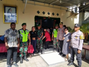 Danramil 1616-02/Ubud Bersama Kapolsek Pimpin Langsung Pengamanan Ibadah Natal 2025