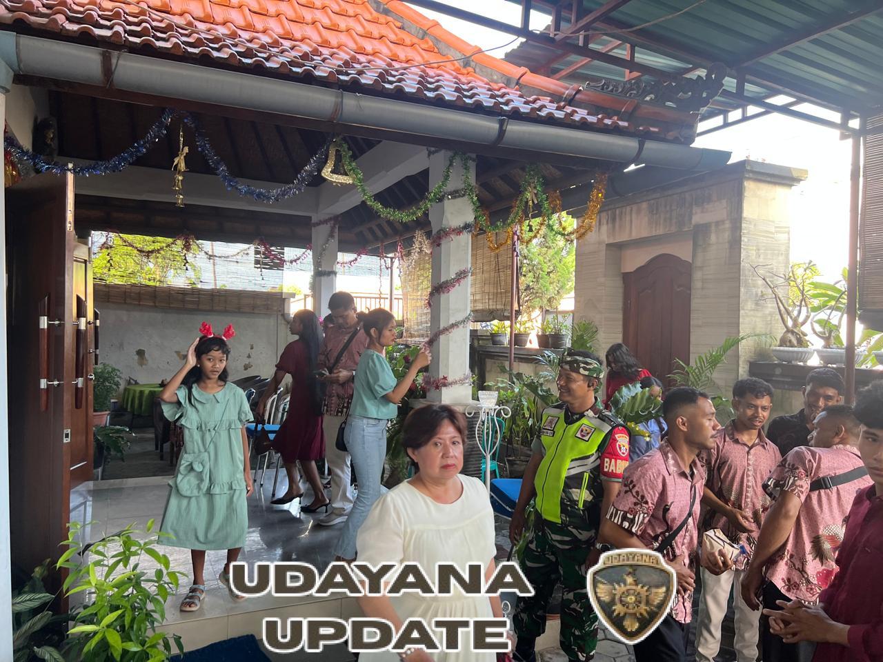 Babinsa Batubulan Dukung Pengamanan Perayaan Natal 2025 di Gereja Oikoumene Sukawati