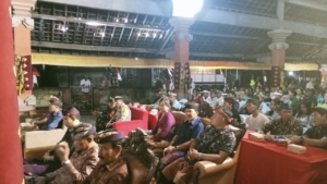 Babinsa Koramil Klungkung Atensi HUT Ke – 37 ST Putra Mekar Banjar Kacangdawa,