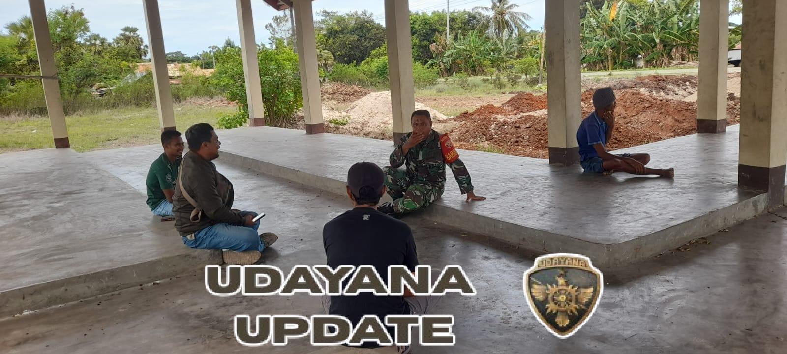 Babinsa Koramil 02/Rindi Umalulu Laksanakan Komsos Jelang Pergantian Tahun