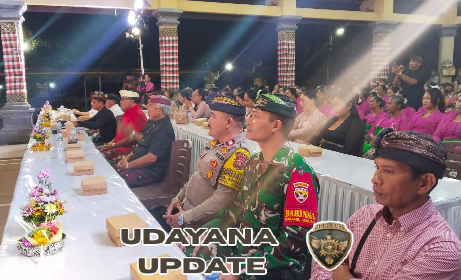 Babinsa Singakerta Hadiri Peringatan Hari Ibu dan Akhir Tahun PKK Louh Sari Banjar Lodtunduh