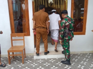 Danramil 1609-09/Sawan Hadiri Upacara Pemelapasan dan Peresmian Kantor Perbekel Desa Suwug