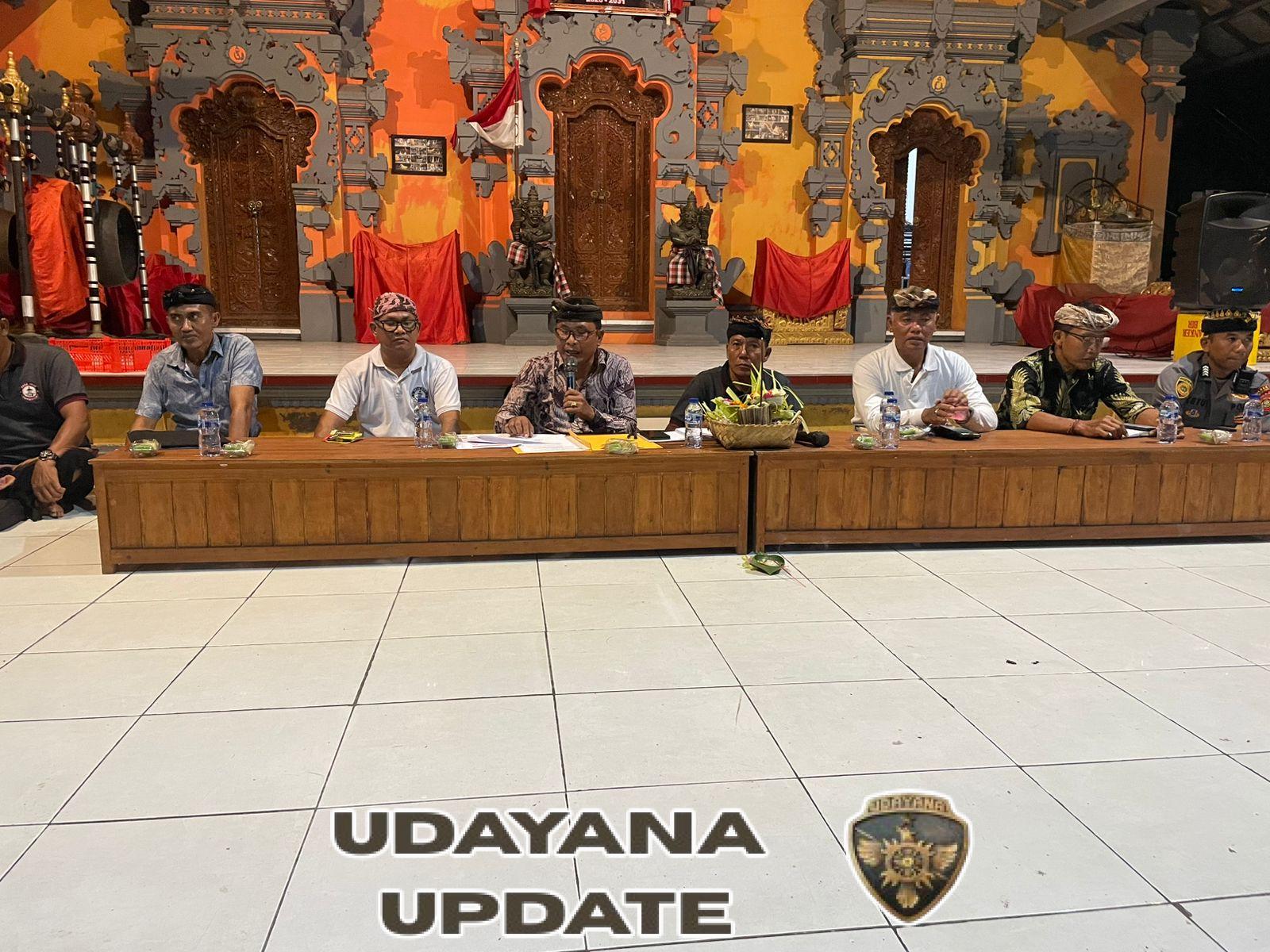 Babinsa Lembongan Bersama Pemdes Gelar Rapat Sipandu Beradat