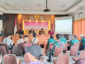 Babinsa Nyalian Hadiri Rapat Penetapan APBDes