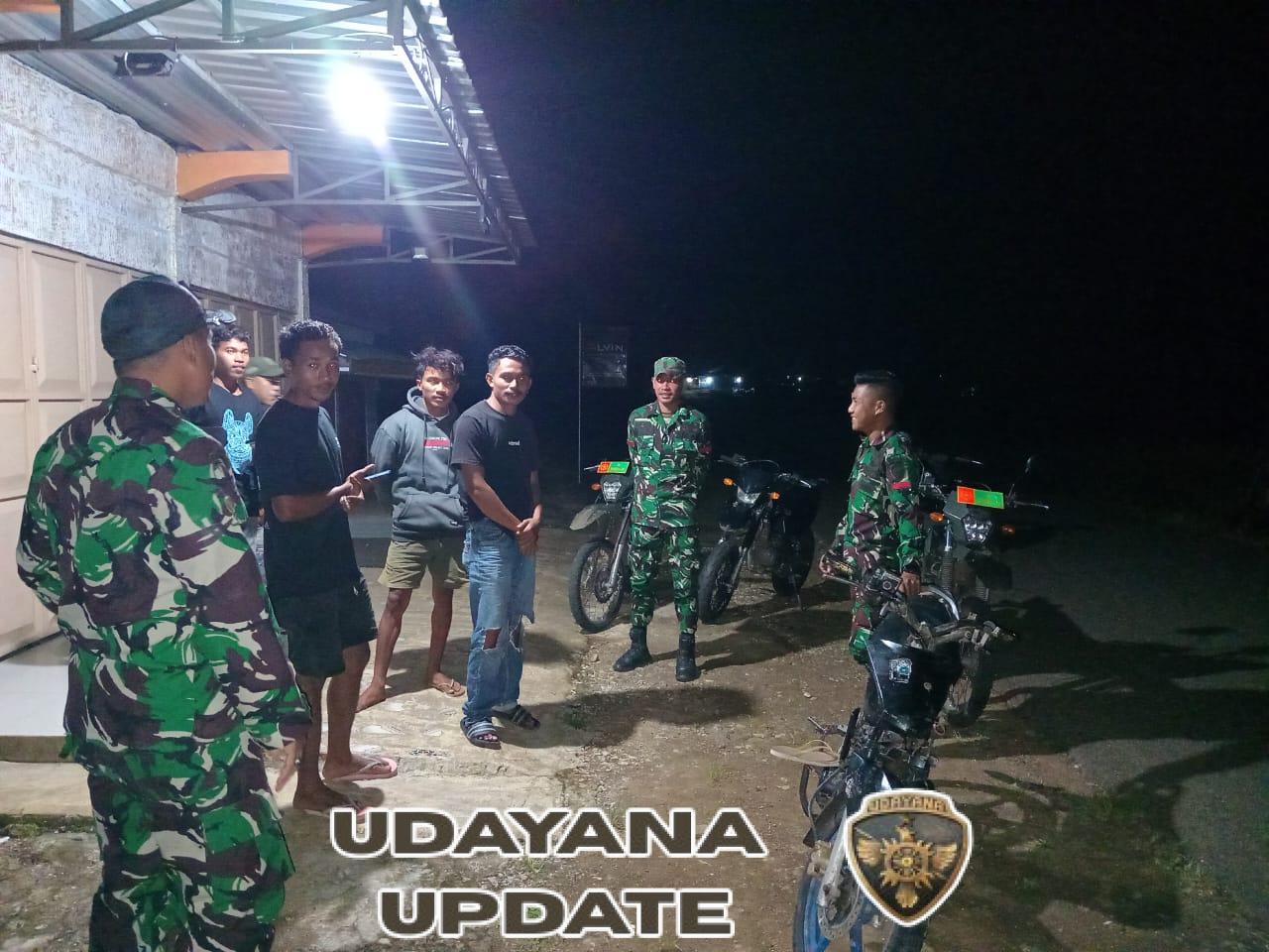 Koramil 1630-03/Macang Pacar Gelar Patroli Kamtibmas di Seputaran Noa untuk Pastikan Keamanan Wilayah