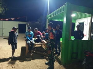 Babinsa Desa Taloko Ajak Warga Jaga Silaturahmi dan Awasi Pergaulan Anak