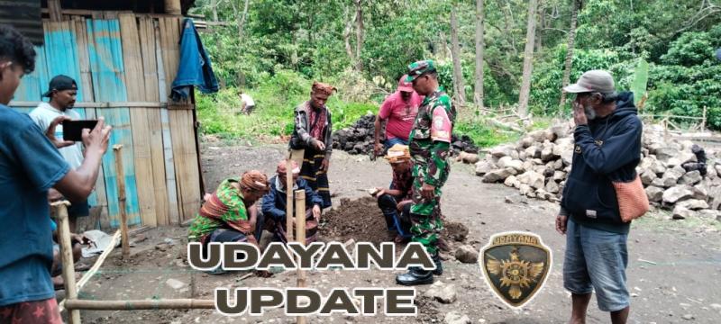 Babinsa Koramil 1602-03/Detusoko Hadiri Peletakan Batu Pertama Pembangunan Dapur MBG di Desa Wologai