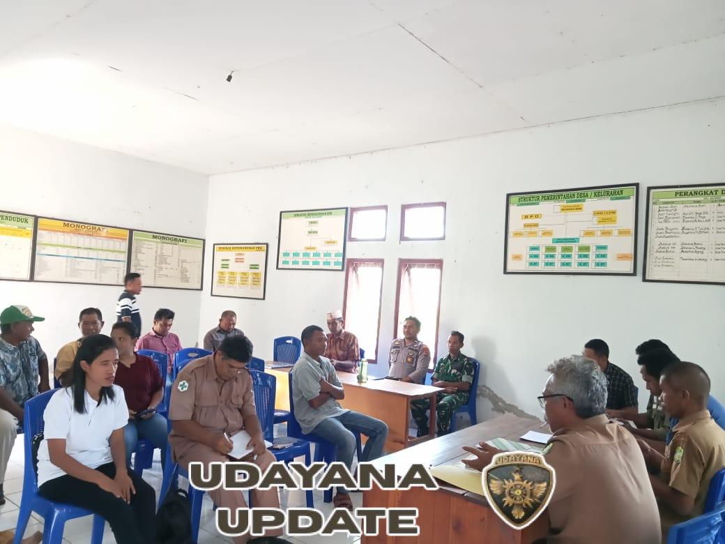 Babinsa Desa Poco Rutang Hadiri Musdes Penetapan RKPDes Tahun 2026 di Kecamatan Lembor