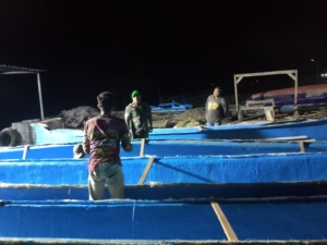 Koramil 1628-04/Poto Tano Tingkatkan Patroli Malam Demi Kamtibmas Wilayah Binaan