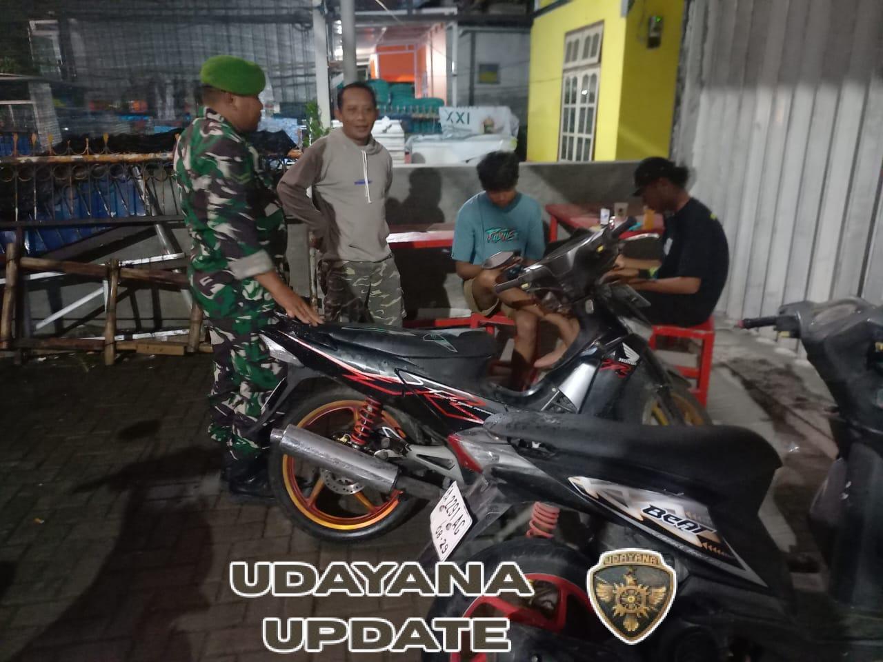 Piket Koramil 1628-02/Sekongkang Tingkatkan Patroli Malam Demi Kondusivitas Wilayah