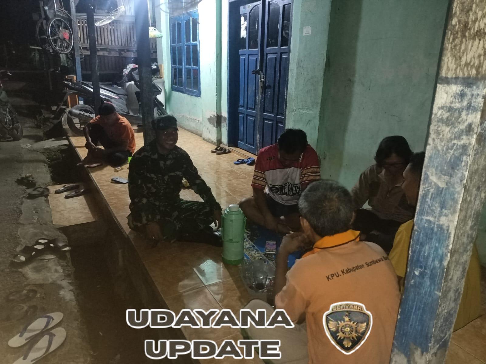 Koramil 1628-03/Seteluk Tingkatkan Pengamanan Malam, Sertu Syafrudin Pimpin Patroli Keliling Wilayah