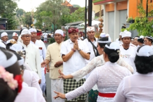 Wabup Dirga Hadiri Uleman Karya Mamungkah, Tegaskan Komitmen Pemkab Tabanan Jaga Adat dan Budaya