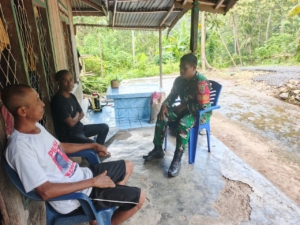 Babinsa Nggesa Biri Gelar Pamwil dan Komsos, Ajak Warga Jaga Martabat dan Solidaritas