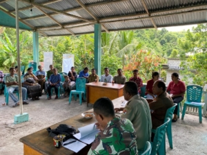 Danramil Bola Tegaskan Dukungan TNI, Rapat Pembangunan Koperasi Merah Putih Digelar di Bura Bekor
