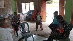 Babinsa Koramil 1602-02/Wolowaru Tingkatkan Keamanan dan Simpati Masyarakat di Desa Hobatuwa