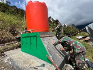 Satgas Yonif 743/PSY Rampungkan Fasilitas Sanitasi Baru untuk Masyarakat Pedalaman Papua