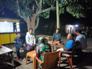 Serda Syahril Ajak Warga Muhajirin Selatan Perkuat Kamtibmas Lewat Patroli