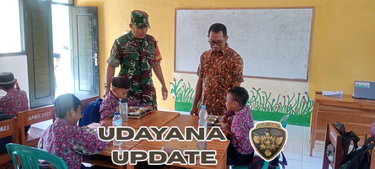 Babinsa Desa Lamusung Dampingi Pelaksanaan Program Makan Sehat Bergizi di SDN Lamusung