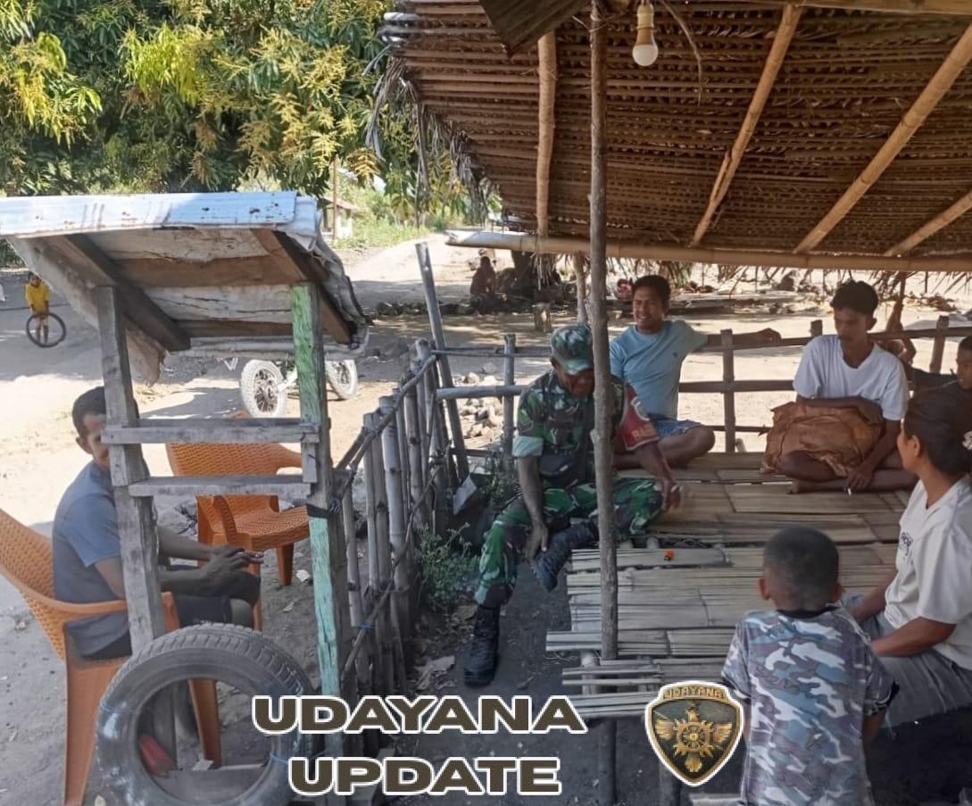 Babinsa Koramil 1602-04/Maurole Gelar Pamwil dan Komsos di Desa Neotonda