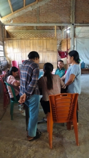 Babinsa Kangae Jalin Komsos Bersama Pengurus Koperasi Merah Putih