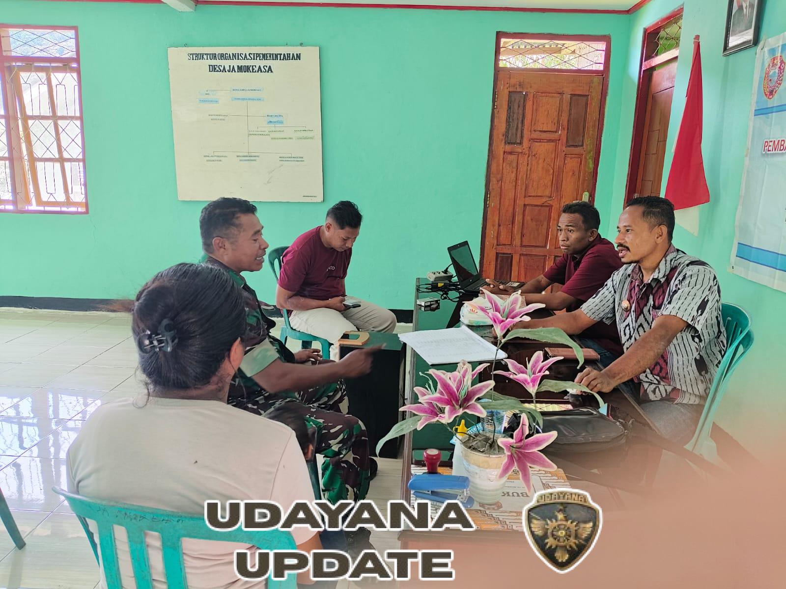 Babinsa Ramil 1602-01/Ende Tingkatkan Kemanunggalan TNI-Rakyat Lewat Komsos dan Pamwil di Wajakeajaya