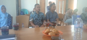 Babinsa Hadiri Rapat Minilokakarya, TNI Siap Bersinergi Tekan Angka Stunting di Kecamatan Macang Pacar