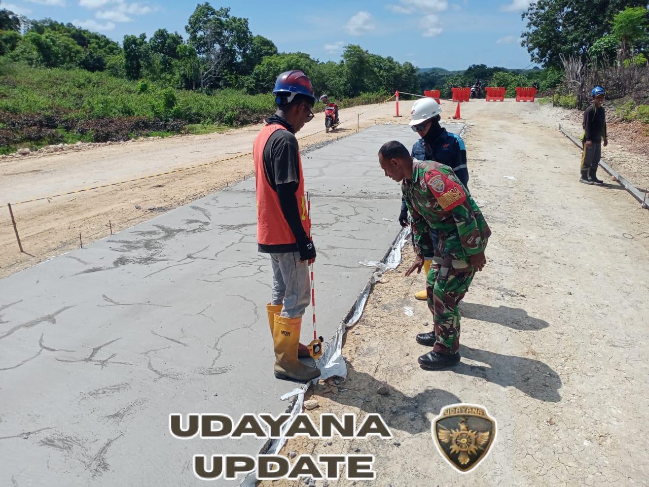 Babinsa Kawal Pembangunan Kawasan K-SIGN di Wilayah Rote Timur dan Landu Leko