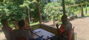 Babinsa Ramil 1602-01/Ende Lakukan Komsos dan PuldataTer di Desa Tumberabu 2