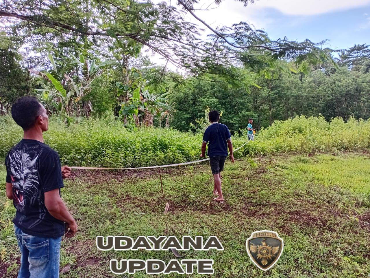 Babinsa Bonmuti Dampingi Pasiter Cek Lahan Pembangunan KDKMP Desa