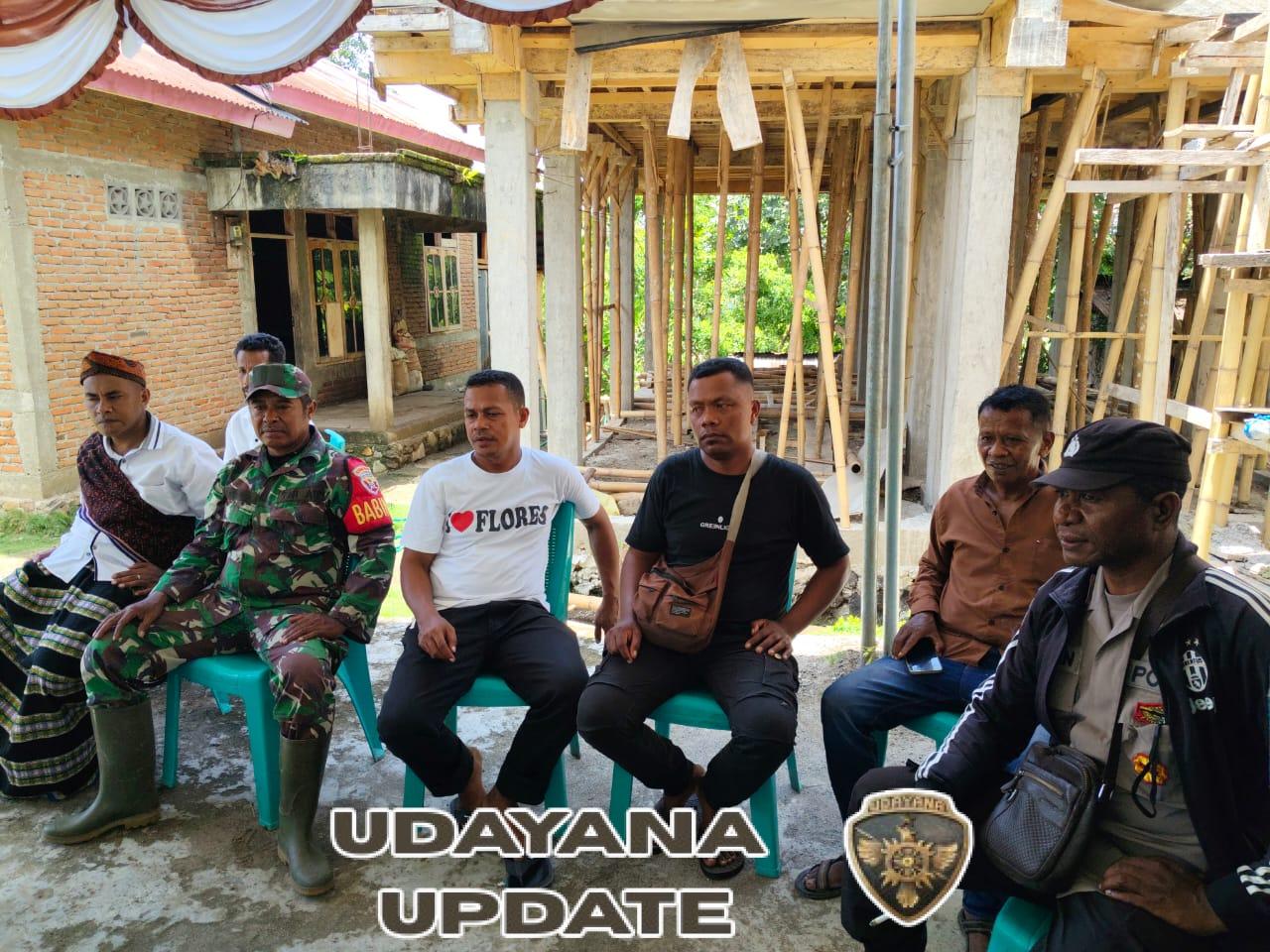 Babinsa Ramil 1602-01/Ende Perkuat Komsos dan Pamwil di Desa Wolokaro