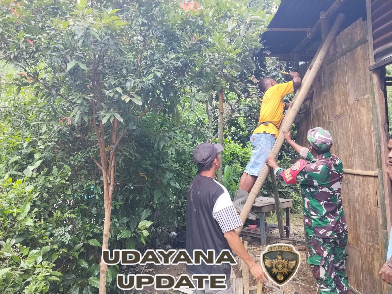 Babinsa Koramil 1602-02/Wolowaru Gelar Karya Bakti dan Pamwil Bersama Warga RateMangga