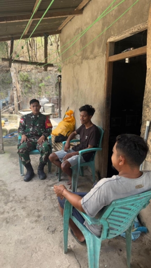 Babinsa Pahunga Lodu Gelar Komsos dengan Warga Binaan di Desa Kaliuda