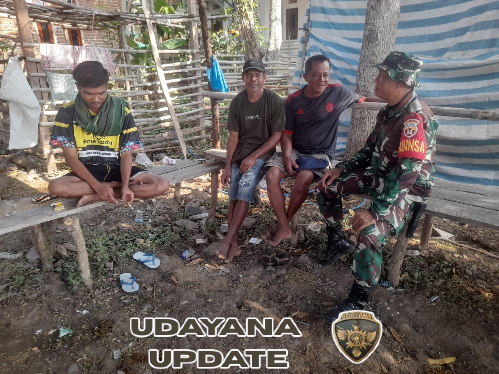 Babinsa Koramil 1608-05/Donggo Laksanakan Komsos Rutin di Beberapa Desa