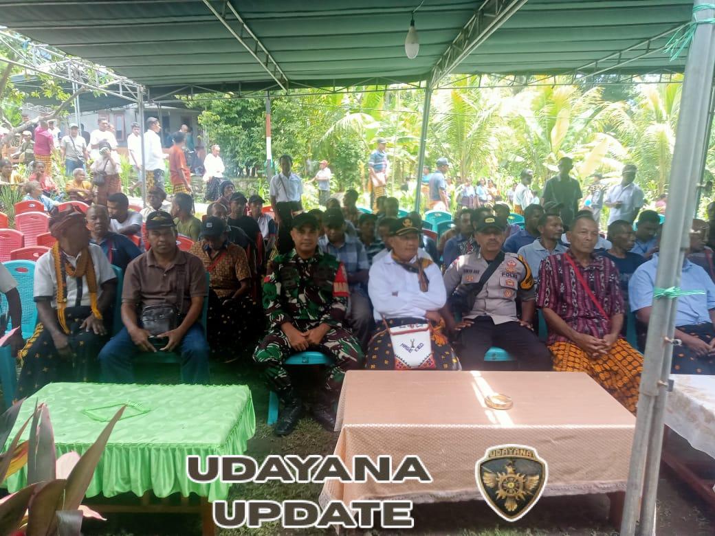 Babinsa Posramil Keo Tengah Hadiri Acara Adat Penyerahan Sumber Air Bersih