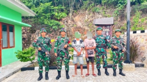 Tingkatkan Keamanan Perbatasan, Satgas Pamtas Yonarhanud 2 Kostrad Deportasi 2 WNA ke Timor Leste