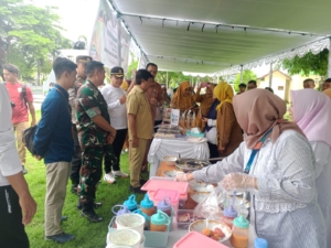 Kodim 1628/Sumbawa Barat Hadiri Pembukaan Gerakan Pangan Murah di Taman Tiang Nam