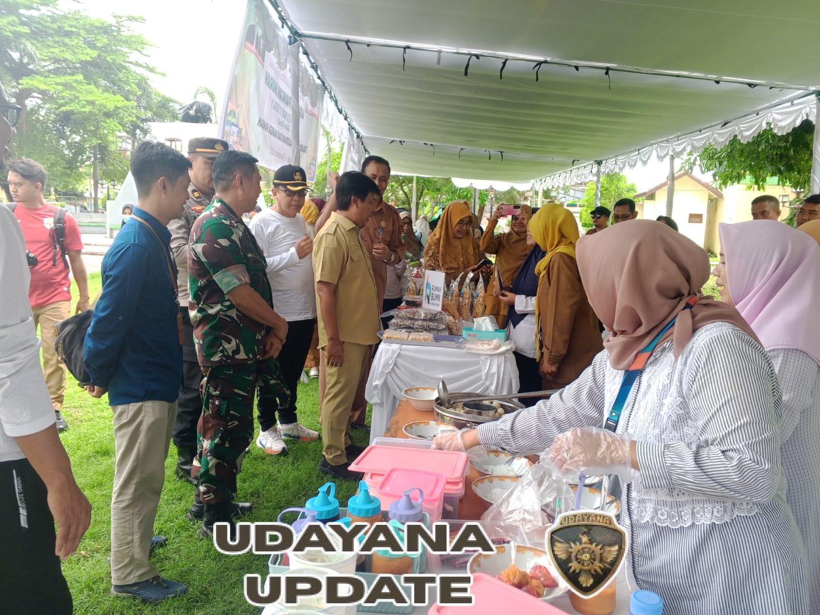 Kodim 1628/Sumbawa Barat Hadiri Pembukaan Gerakan Pangan Murah di Taman Tiang Nam