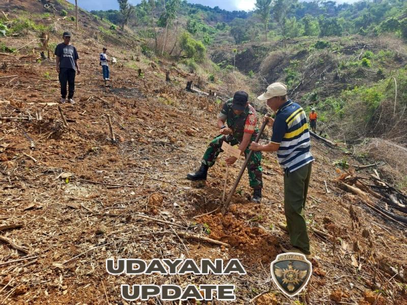 Program Penghijauan dan Pemanfaatan Lahan Di Lakukan Koramil 1608-03/Sape