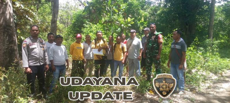 Babinsa Koramil 1625-03/Boawae Dampingi Tim ATR/BPN Lakukan Pengukuran Tanah di Kelurahan Nageoga