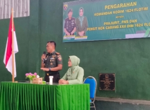 Dandim 1624/Flotim Berikan Pengarahan kepada Prajurit, PNS dan Persit