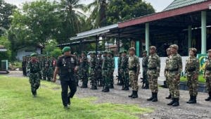 Kodim 1603/Sikka Gelar Upacara Peringatan Hari Juang TNI AD Ke-80, Dandim Bacakan Amanat Kasad