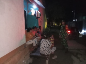 Babinsa Simpasai Aktif Jaga Kamtibmas Lewat Ronda Malam Bersama Warga Ncera