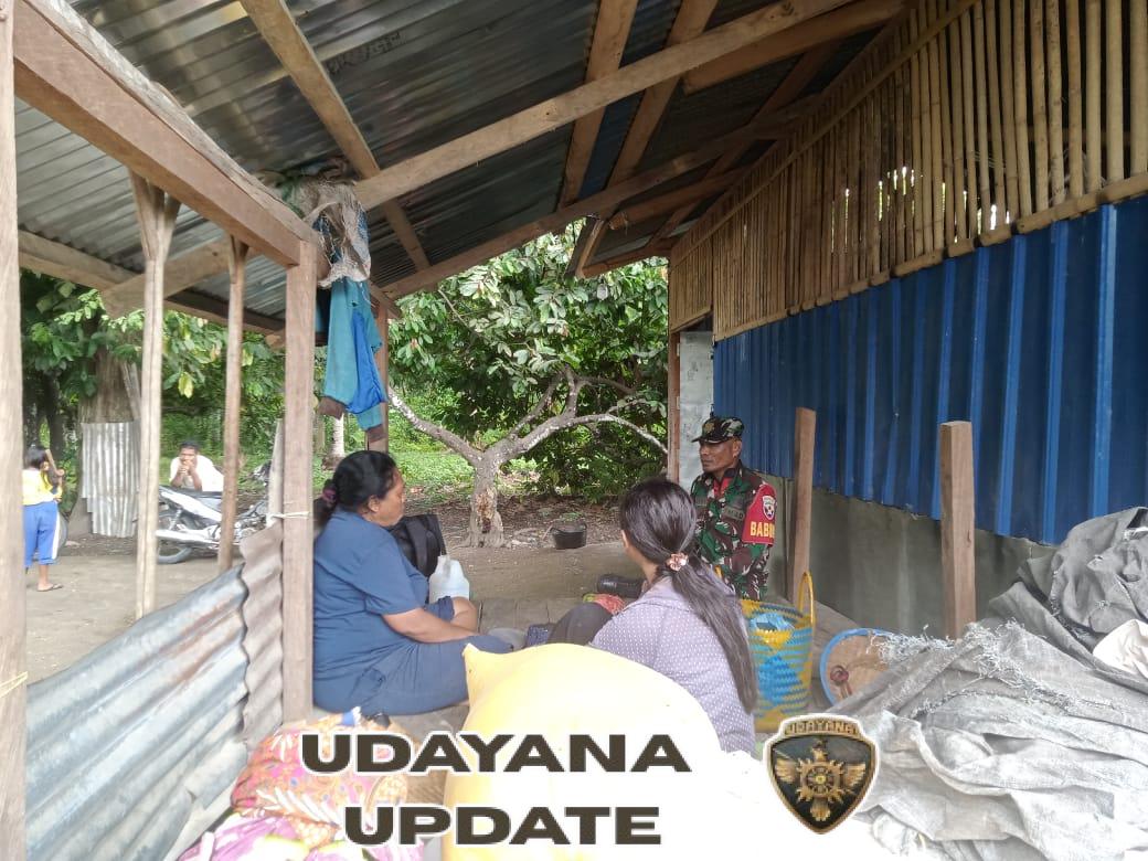 Babinsa Koramil 1602-04/Maurole Laksanakan Pengamanan Wilayah dan Komsos di Desa Je’o Du’a