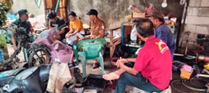 Babinsa Koramil 1628-01/Taliwang Turut Dampingi Mediasi Warga di wilayah Binaan.