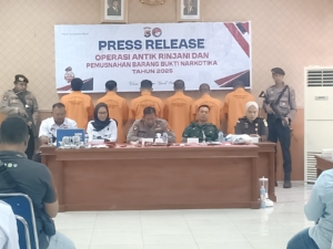 Sinergitas TNI-Polri, Kasdim 1628 Dampingi Kapolres Ungkap Kasus Narkotika