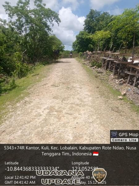 Babinsa Ba’a Cek Lokasi Hibah Tanah untuk Pembangunan KDKMP di Desa Kuli Aisele